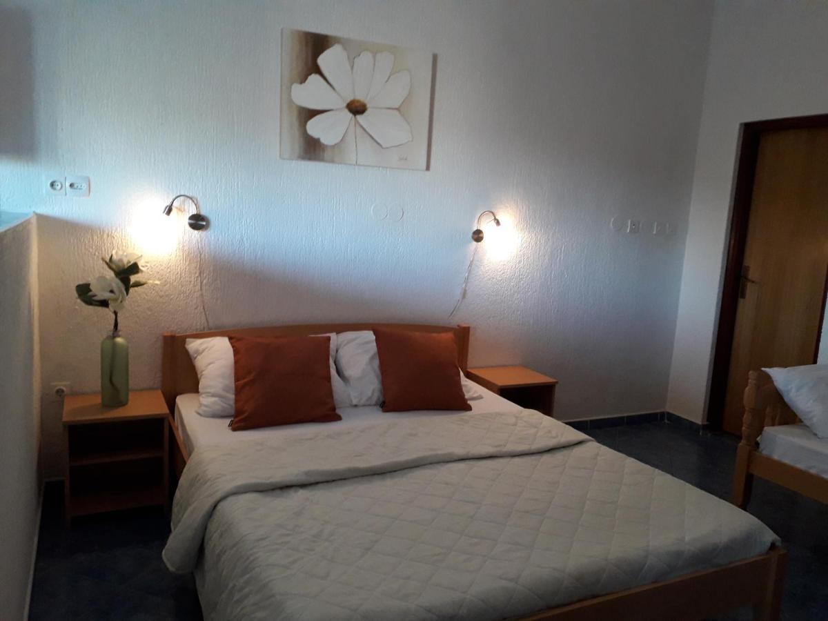 Delfin Apartments Sveti Juraj Exteriér fotografie